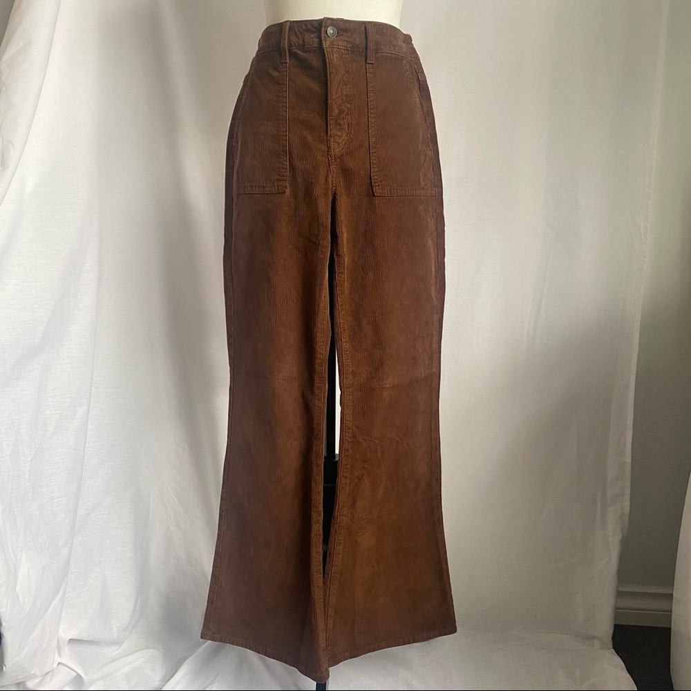 American Eagle Brown Flare Pant